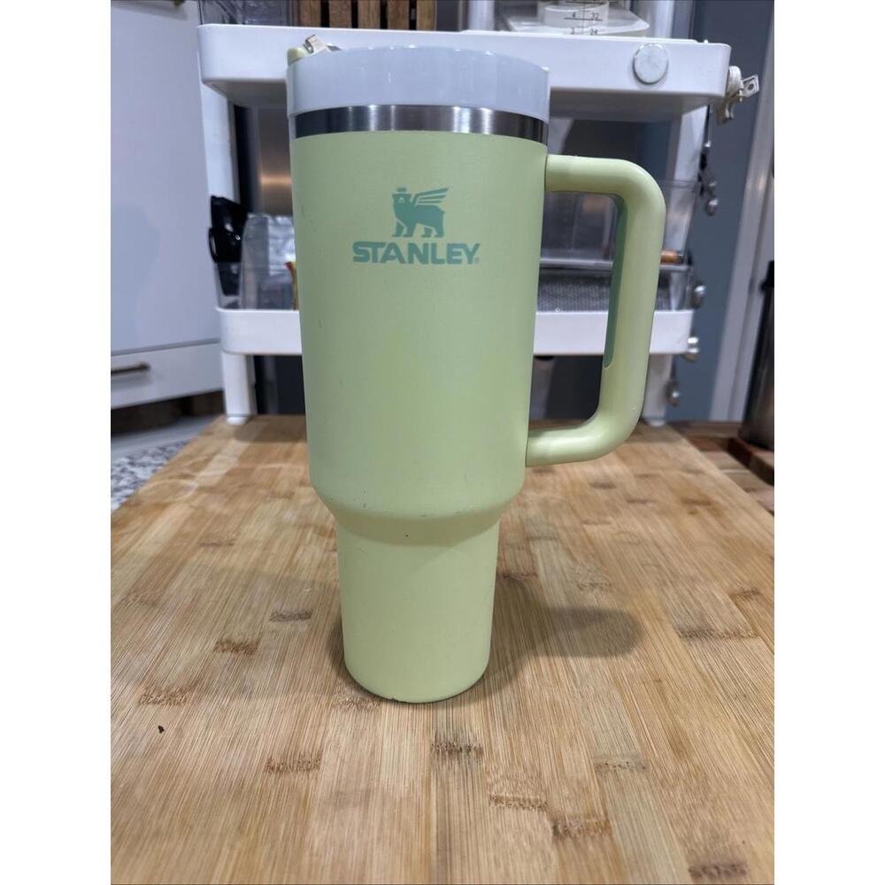STANLEY Lime Green 40oz 1.18L Tumbler No Straw *